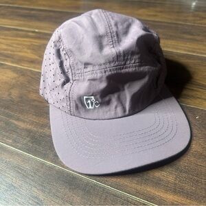 Icelantic Skis Camp Cap in Mauve
